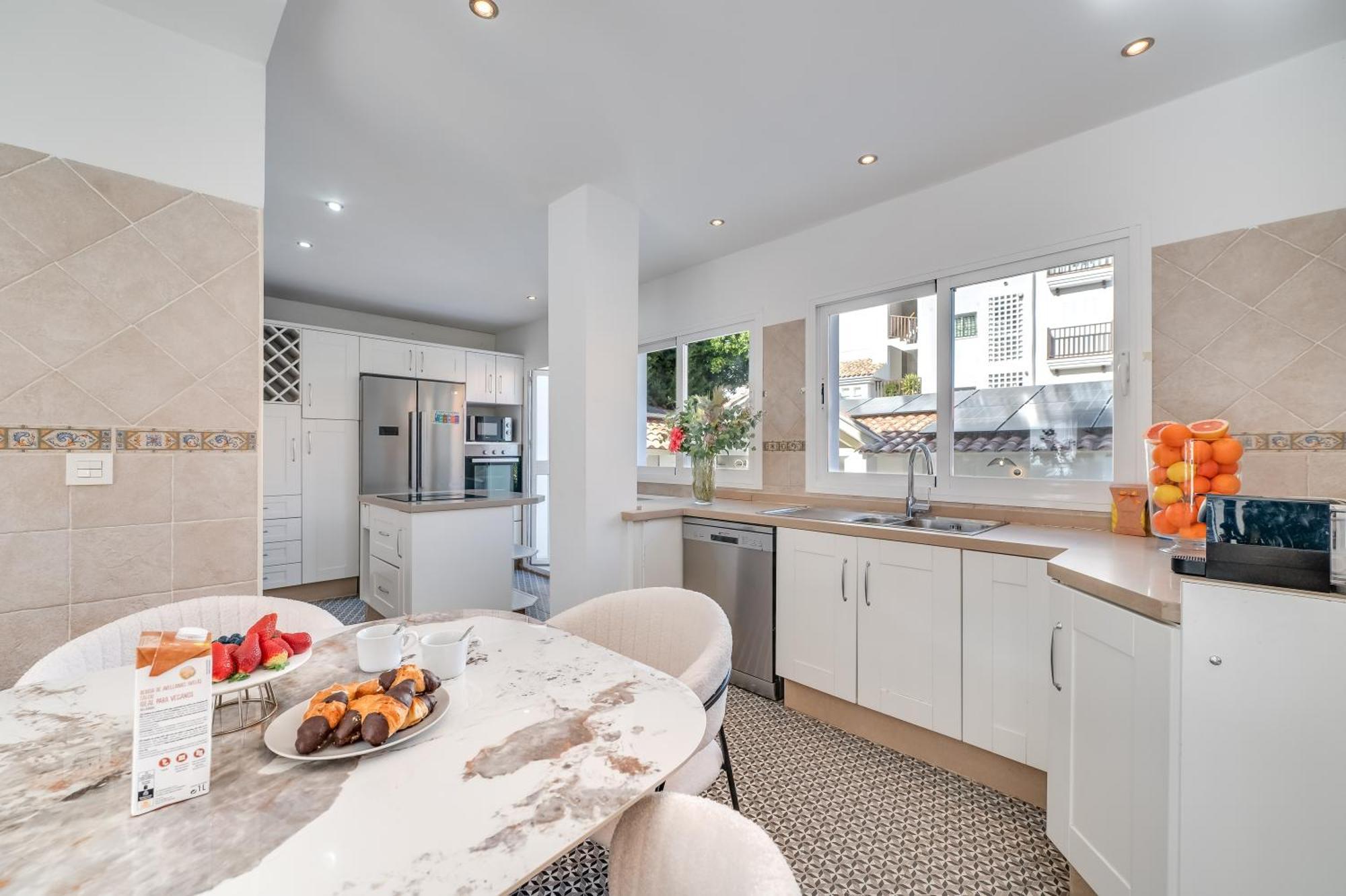 Vacation Marbella I Sunny Camelia Villa Heated Pool, Recently Renovated, Best Residential Neighborhood In Benalmadena, Short Walk To The Beach, Cinema Room Buitenkant foto