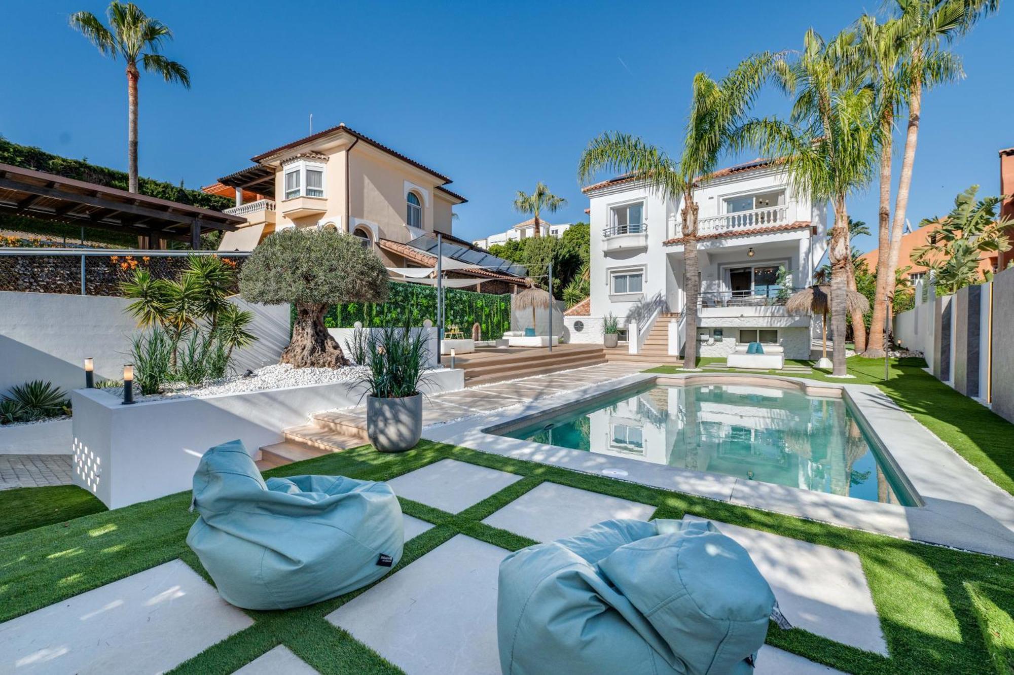 Vacation Marbella I Sunny Camelia Villa Heated Pool, Recently Renovated, Best Residential Neighborhood In Benalmadena, Short Walk To The Beach, Cinema Room Buitenkant foto